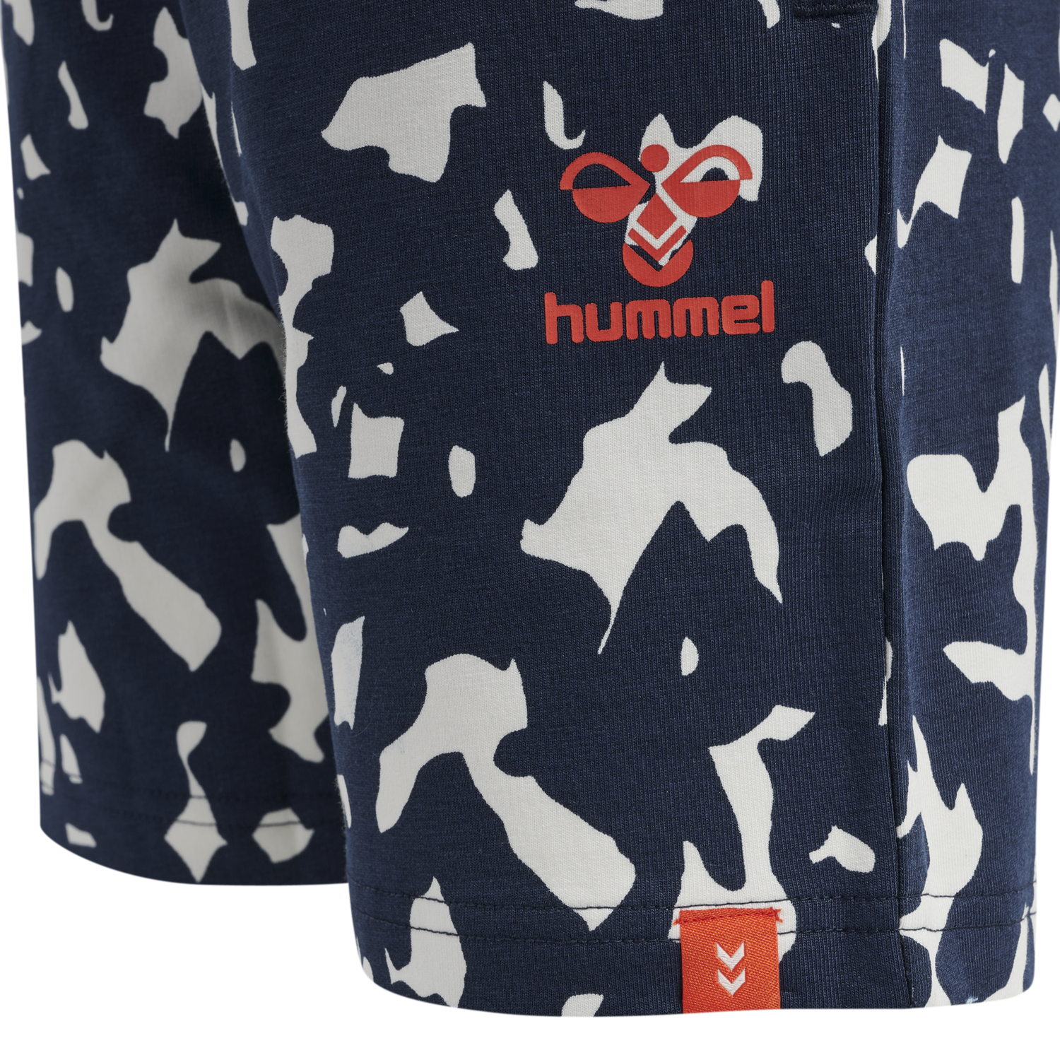 hmlDITZ SHORTS, BLACK IRIS, packshot
