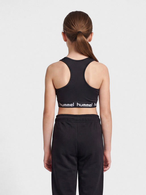 hmlMIMMI SPORTS TOP, BLACK, model