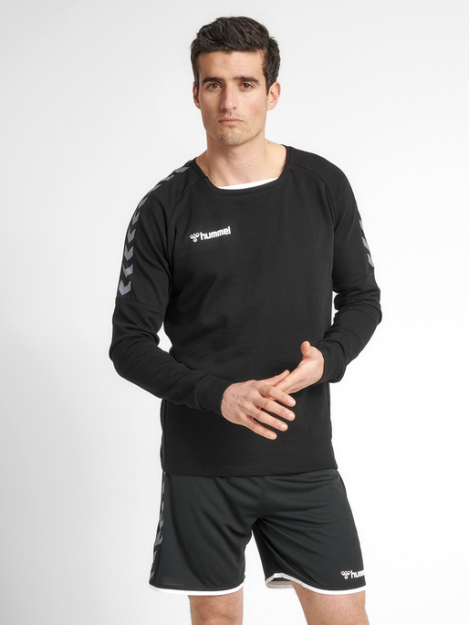 hmlAUTHENTIC TRAINING SWEAT, BLACK/WHITE, model