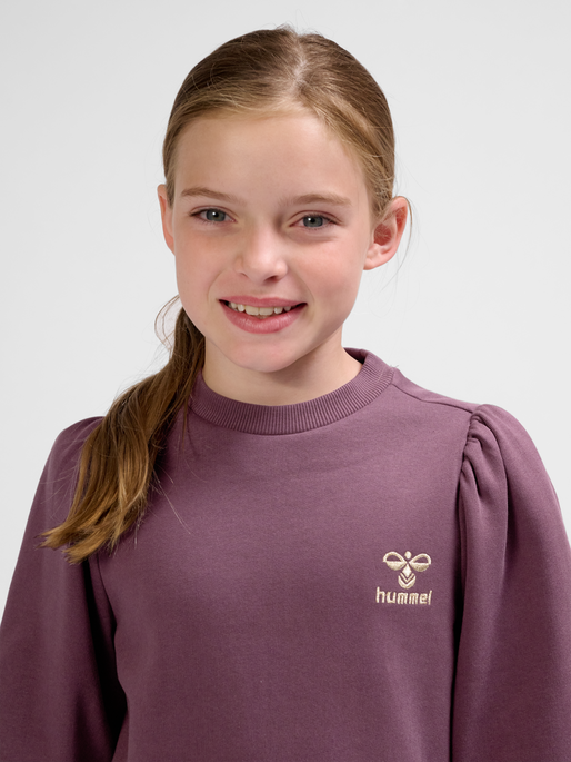 hmlTONE DRESS L/S, HUCKLEBERRY, model