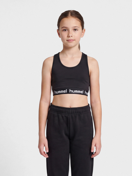 hmlMIMMI SPORTS TOP, BLACK, model