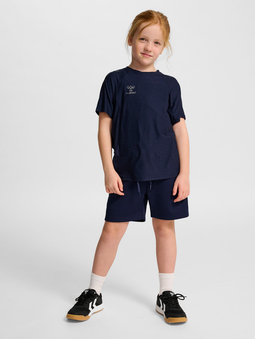 hmlCIMA 2.0 JERSEY S/S KIDS, MARINE MELANGE, model