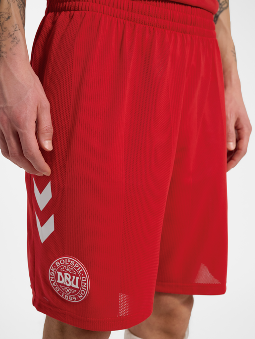 DBU 26 HOME SHORTS PRO, TANGO RED, model