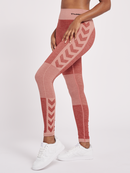 hmlCLEA SEAMLESS MID WAIST TIGHTS, WITHERED ROSE/ROSE TAN MELANGE, model