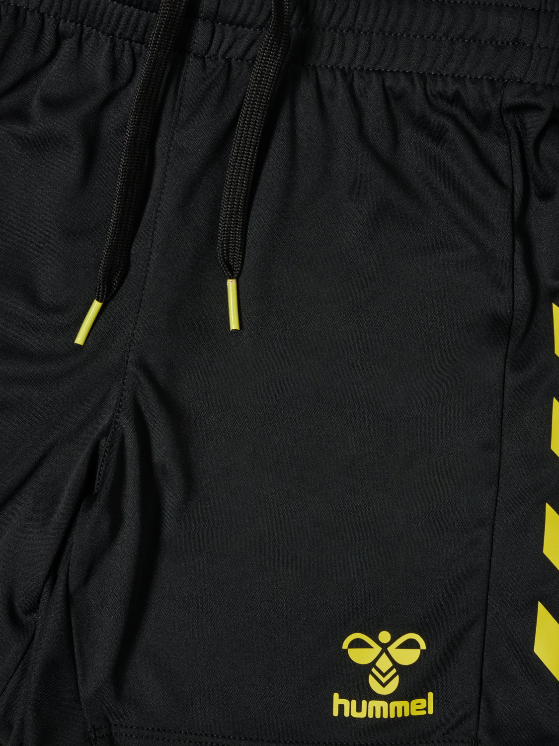 hmlCORE 2.0 SHORTS KIDS, BLACK/BLAZING YELLOW, packshot