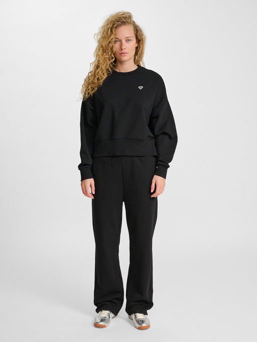 hmlBOXY W CREWNECK BEE, BLACK, model