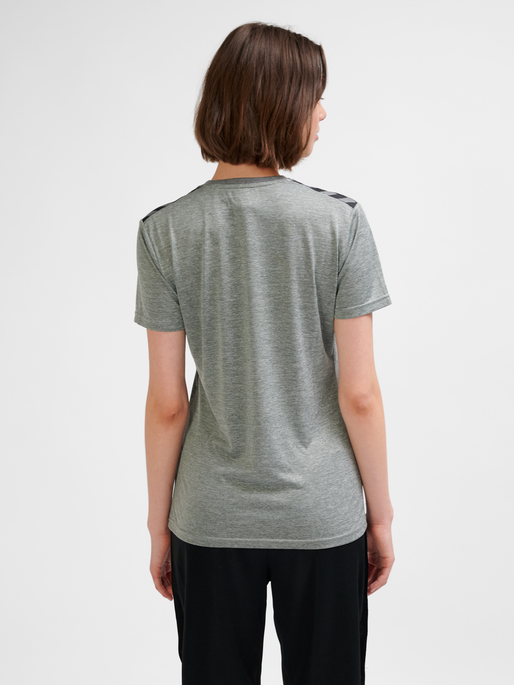 hmlAUTHENTIC PL JERSEY S/S WOMAN, GREY MELANGE, model