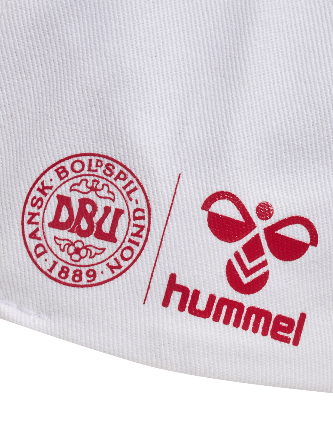 DBU 26 FAN DYNAMITE CAP, WHITE, packshot