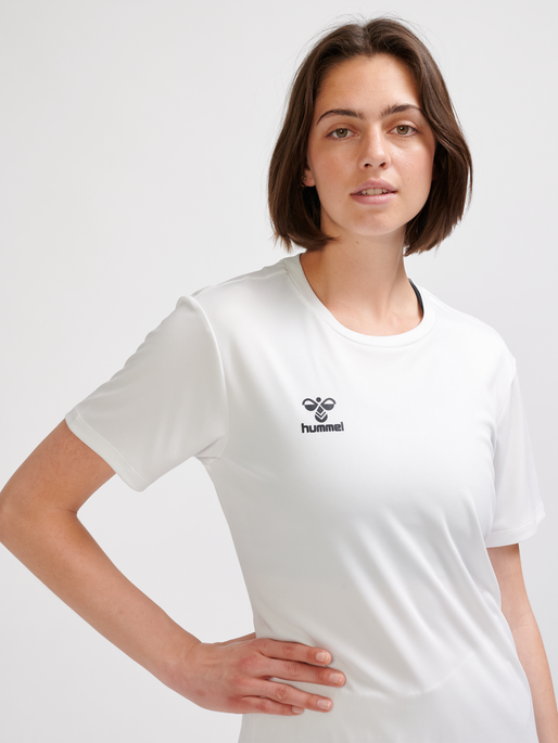 hmlESSENTIAL JERSEY S/S WOMAN, WHITE, model