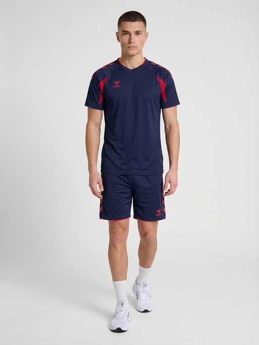 hmlCORE 2.0 SHORTS, MARINE/TRUE RED, model