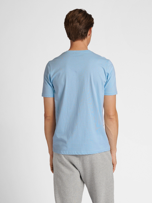 hmlIC MARTY T-SHIRT, 7188, model