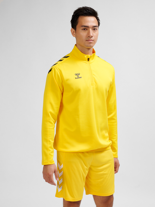 hmlCORE XK HALF ZIP POLY SWEAT, SPORTS YELLOW, model