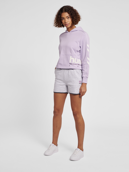 hmlLGC YOKO SHORTS, LIGHT GREY MELANGE, model