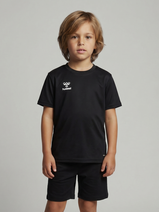 hmlESSENTIAL JERSEY S/S KIDS, BLACK, model