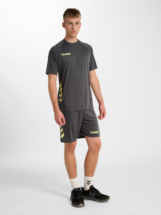 hmlPROMO SET, BLACKENED PEARL, model