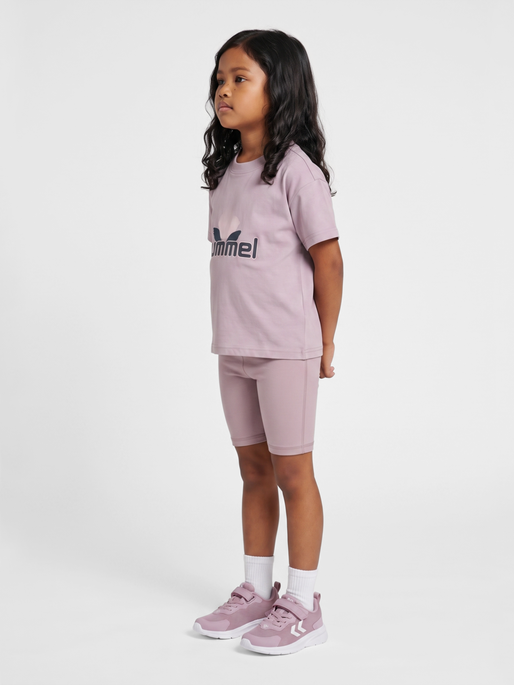 hmlJR HIGH RISE SHORT TIGHTS, SEA FOG, model