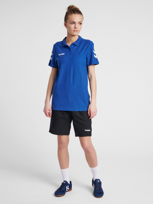 HMLGO COTTON POLO WOMAN, TRUE BLUE, model