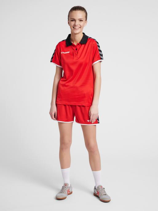 hmlAUTHENTIC WOMAN FUNCTIONAL POLO, TRUE RED, model