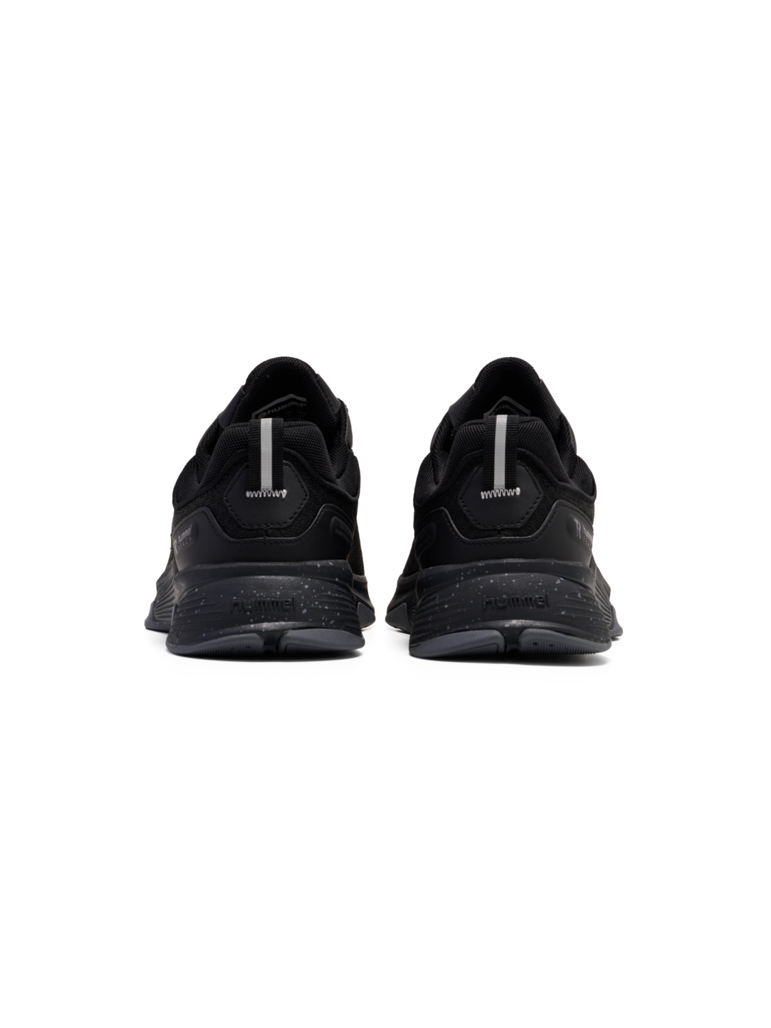 REACH TR CORE, BLACK/BLACK, packshot