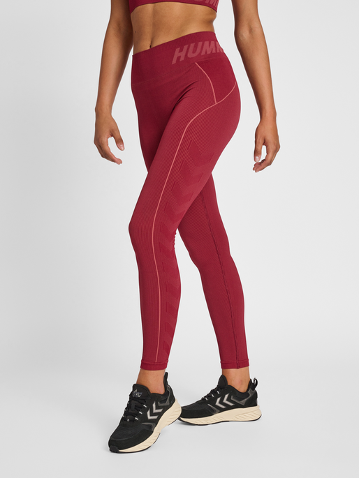 hmlTE CHRISTEL SEAMLESS MW TIGHTS, CABERNET/APPLE BUTTER MELANGE, model