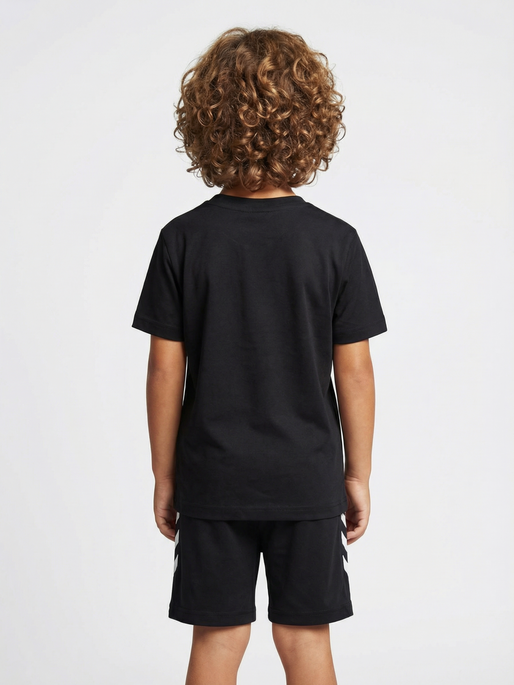 hmlPROMO KIDS SET, BLACK, model