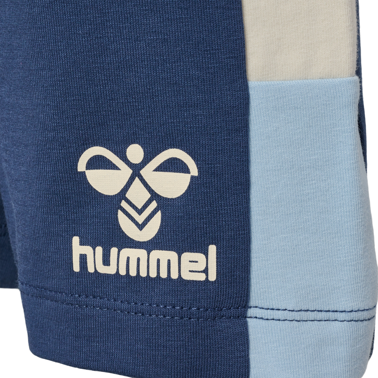 hmlDREAM BLOCK SHORTS, SARGASSO SEA, packshot