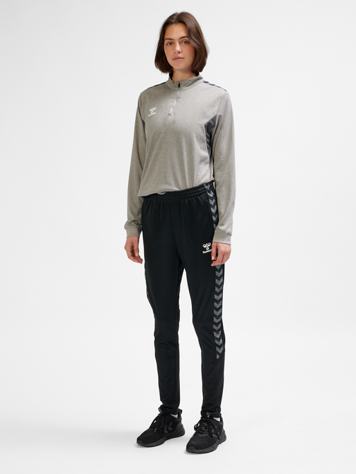 hmlAUTHENTIC TRAINING PANTS WOMAN, BLACK, model