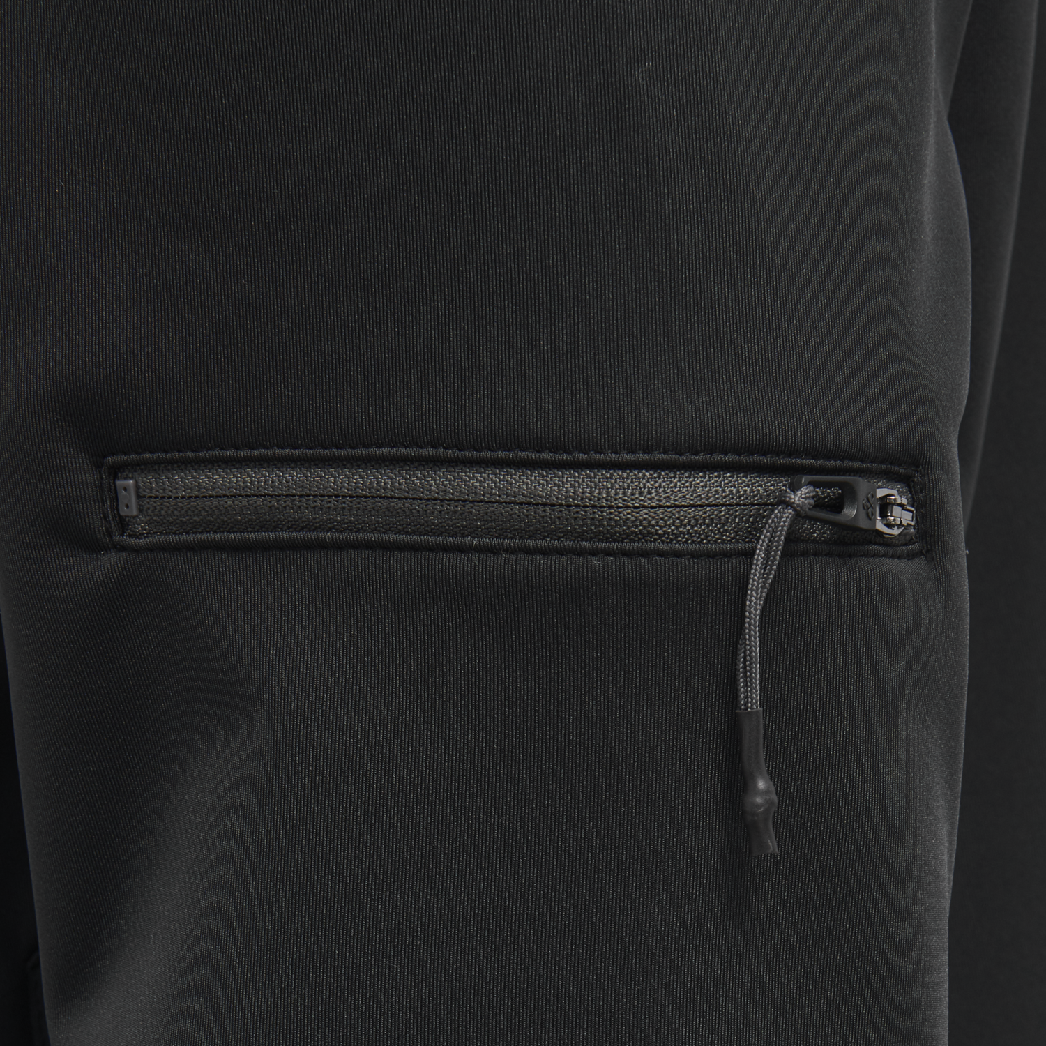 hmlNORTH SOFTSHELL JACKET, BLACK/ASPHALT, packshot
