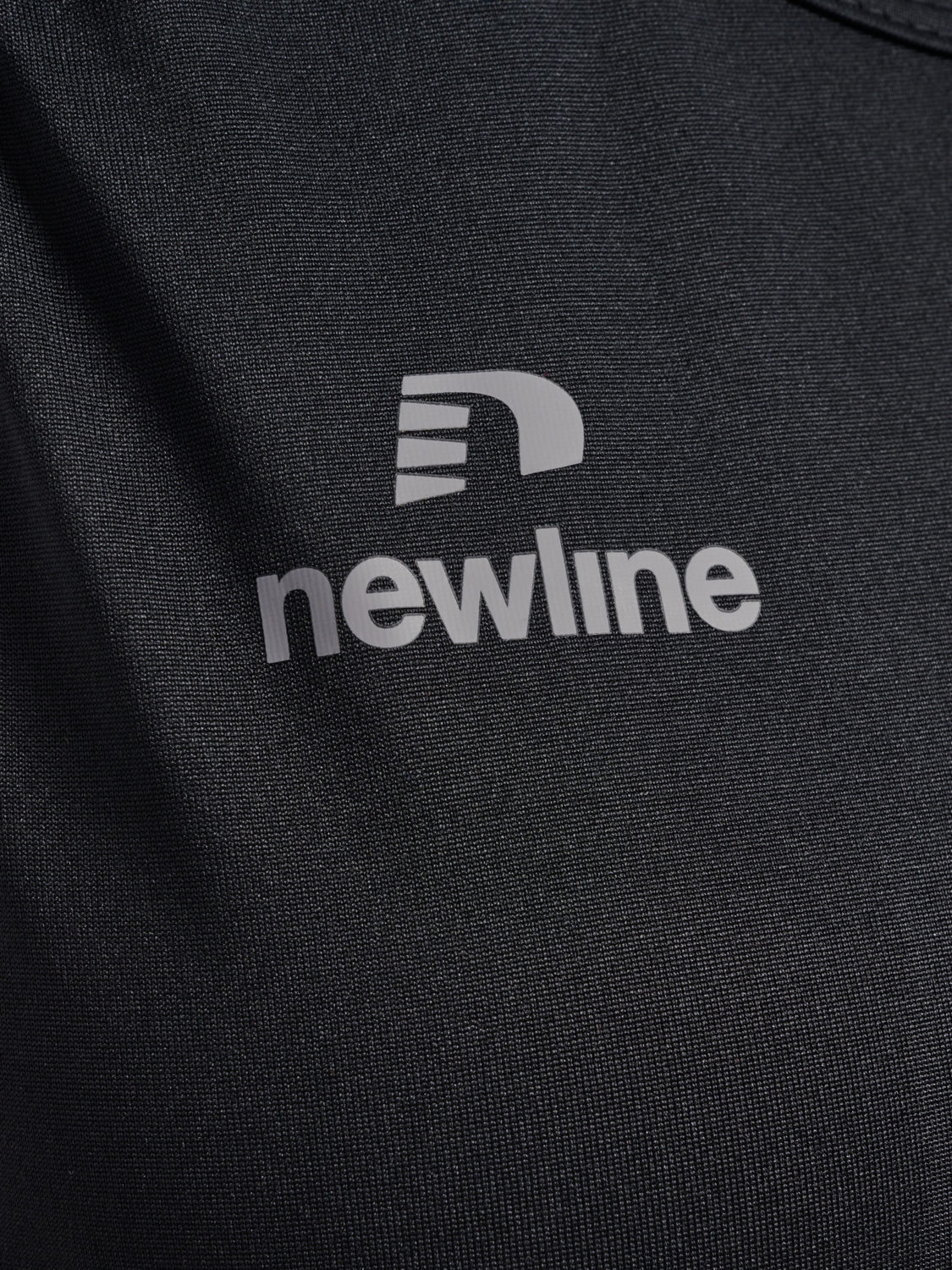 nwlBEAT SINGLET W, BLACK, packshot