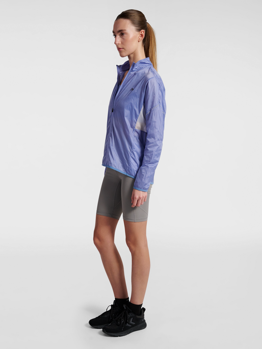 nwlPACKABLE TRAIL W JACKET, ACTIVE BLUE, model