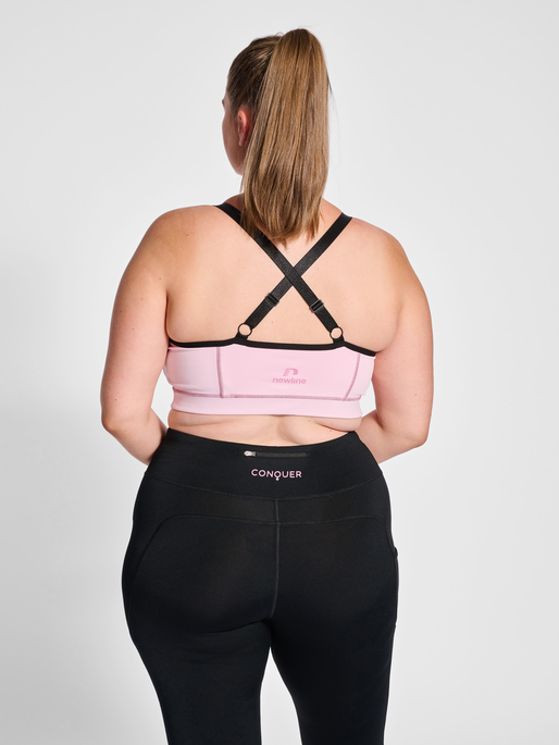 nwlSB BRA TOP WO, PINK LADY, model