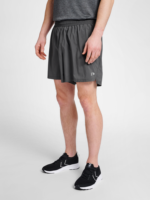 MEN RUNNING SHORTS, 2162, model
