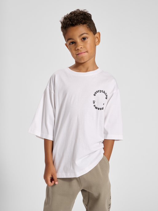 stsEMMETT T-SHIRT S/S, BRIGHT WHITE, model